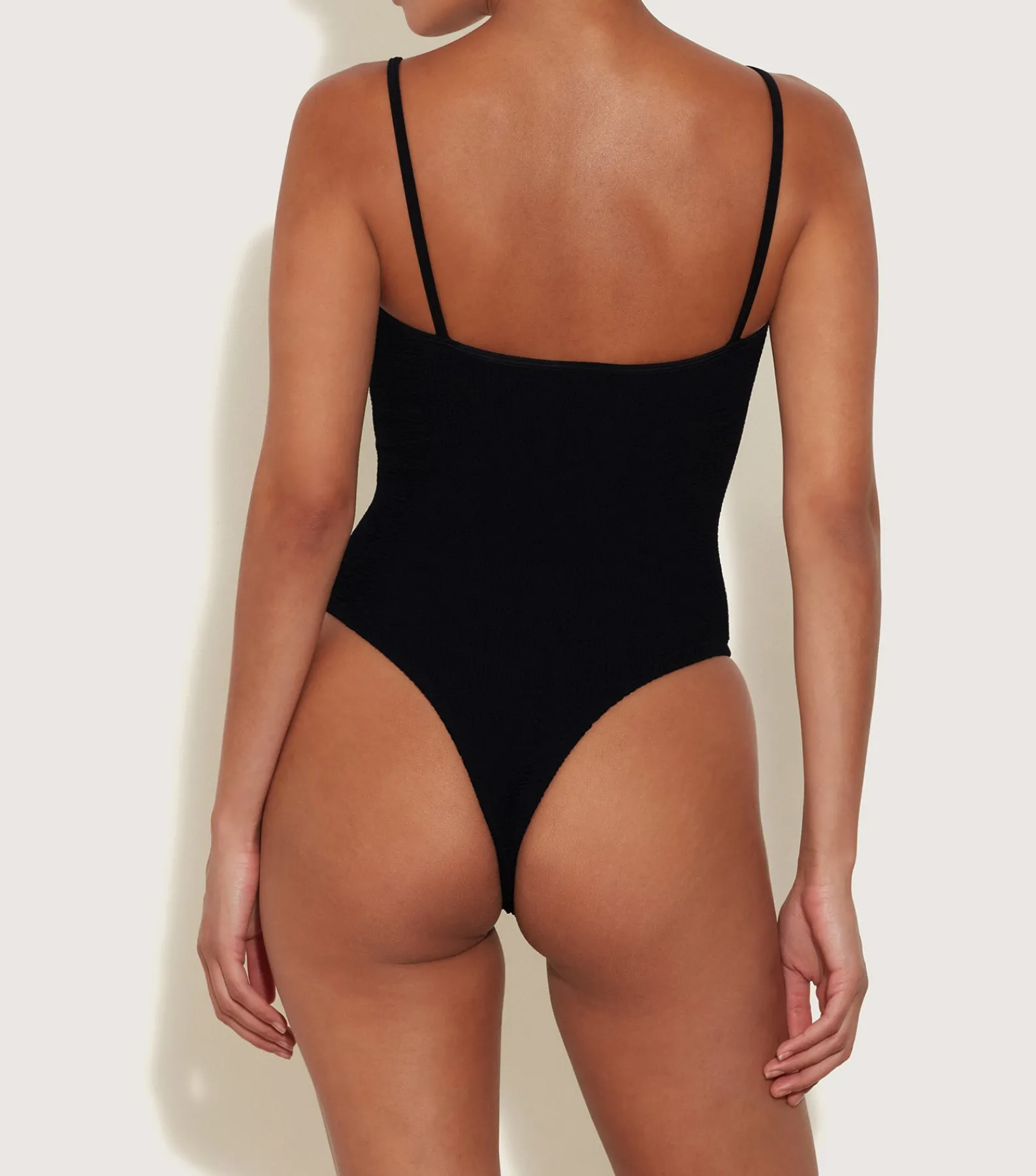 Hunza G Scoop Neck-Petra Swim -