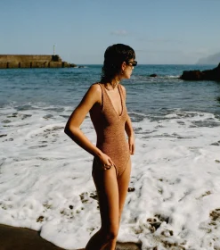 Hunza G V Neck-Sadie Swim -